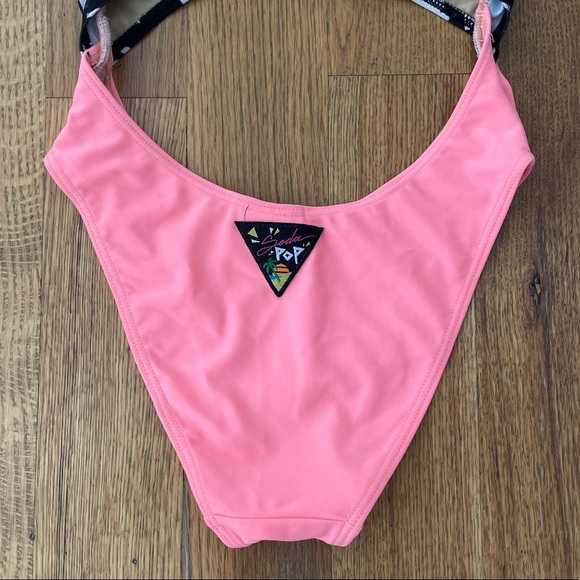 Soda Pop Vintage One Piece - Picture 7 of 8